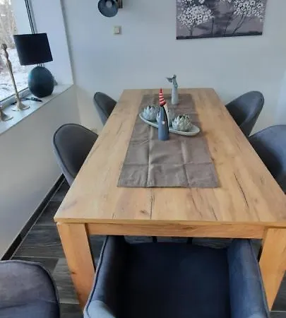 2 Apartment *